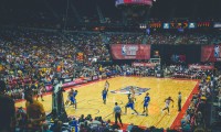 美国已进入冬令时，NBA常规赛开赛时间相比昨日会晚一小时，疫情美国nba什么时候开赛